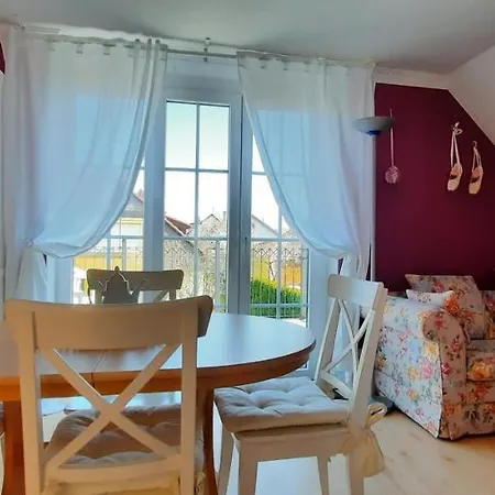 Zum-englaender Apartment Zaberfeld